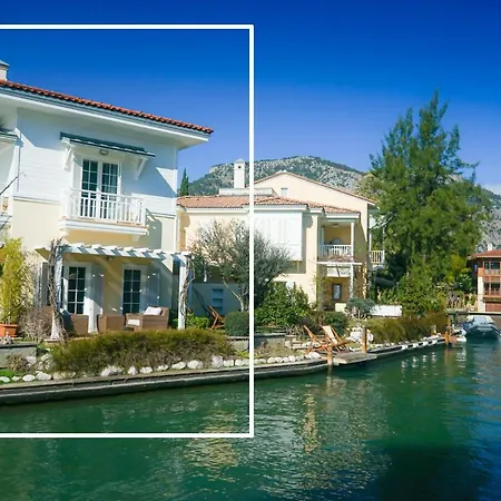 Willa Romantic Canal Villa. Private Dock & Beach Access Göcek