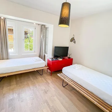Romantic Canal Villa. Private Dock & Beach Access Willa