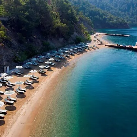 Willa Romantic Canal Villa. Private Dock & Beach Access